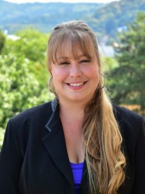 Victoria Davis.JPG